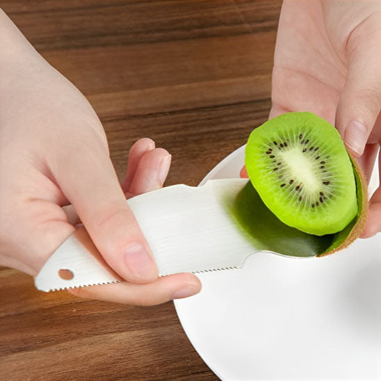 couteau multifonction epluche kiwi