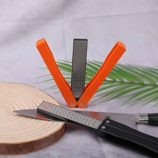 affuteur-couteau-poignee-style-papillon