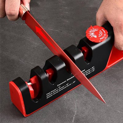 Aiguiseur de couteaux unidirectionel