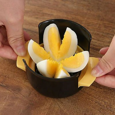 Coupe oeuf en quartier