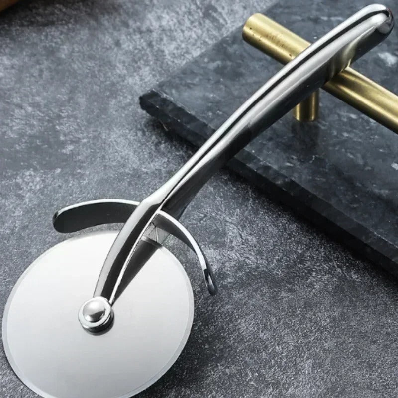 Couteau à pizza 