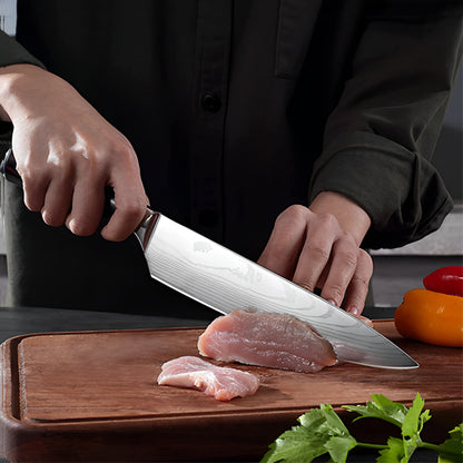 couteau a viande poulet cru