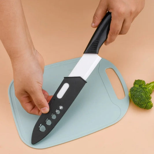 couteau ceramique avec etui