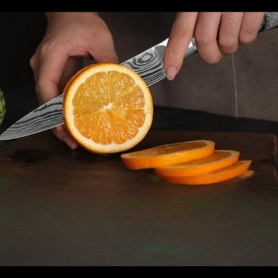 couteau japonais santoku coupe agrume