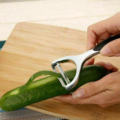 Éplucheur à légumes ergonomique