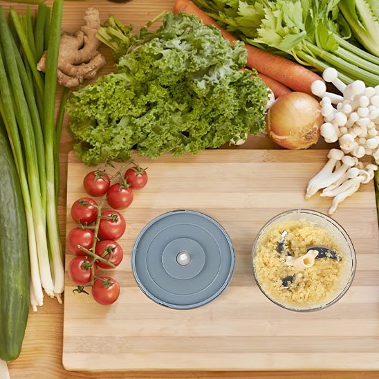 hachoir mini ingredients frais