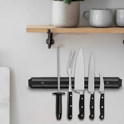 porte couteaux magnetique prend peu de place