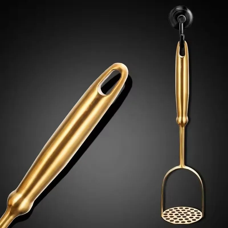 presse puree avec trou de suspension